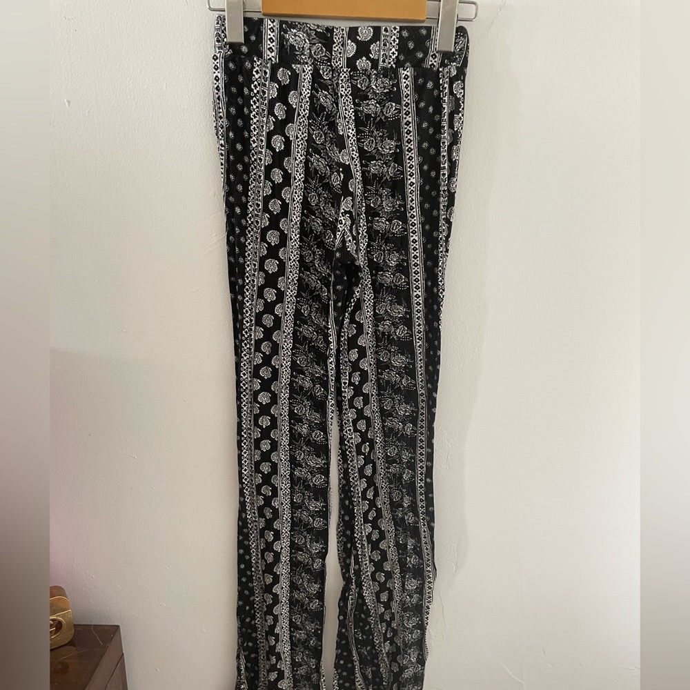 “Those” Stretchy Pants - Picture 3 of 3